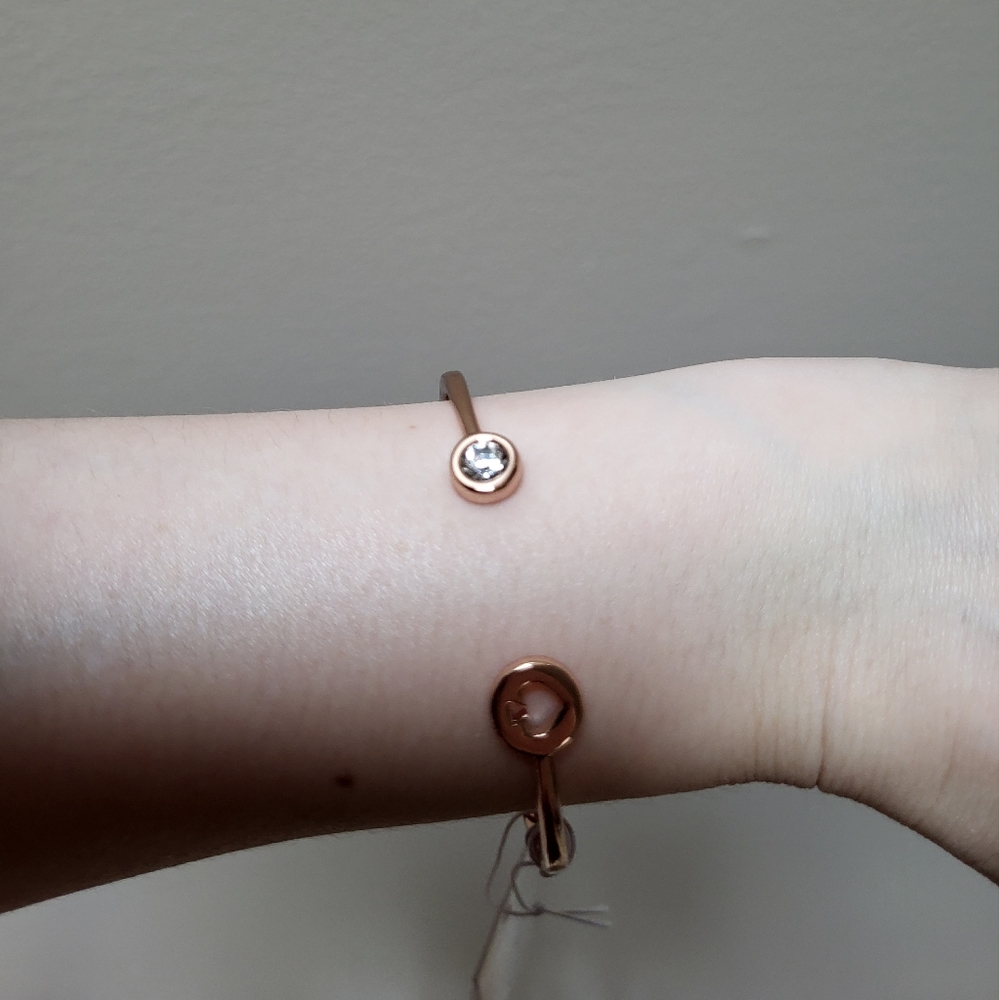 Kate Spade Spot the Spade Rose Gold Tone Hinged Bracelet, New With Tags